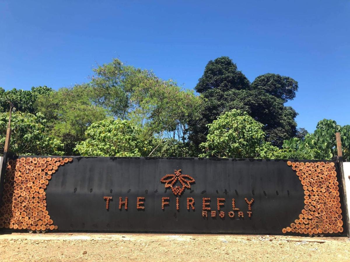 The Firefly Resort เซมปอร์นา ภายนอก รูปภาพ