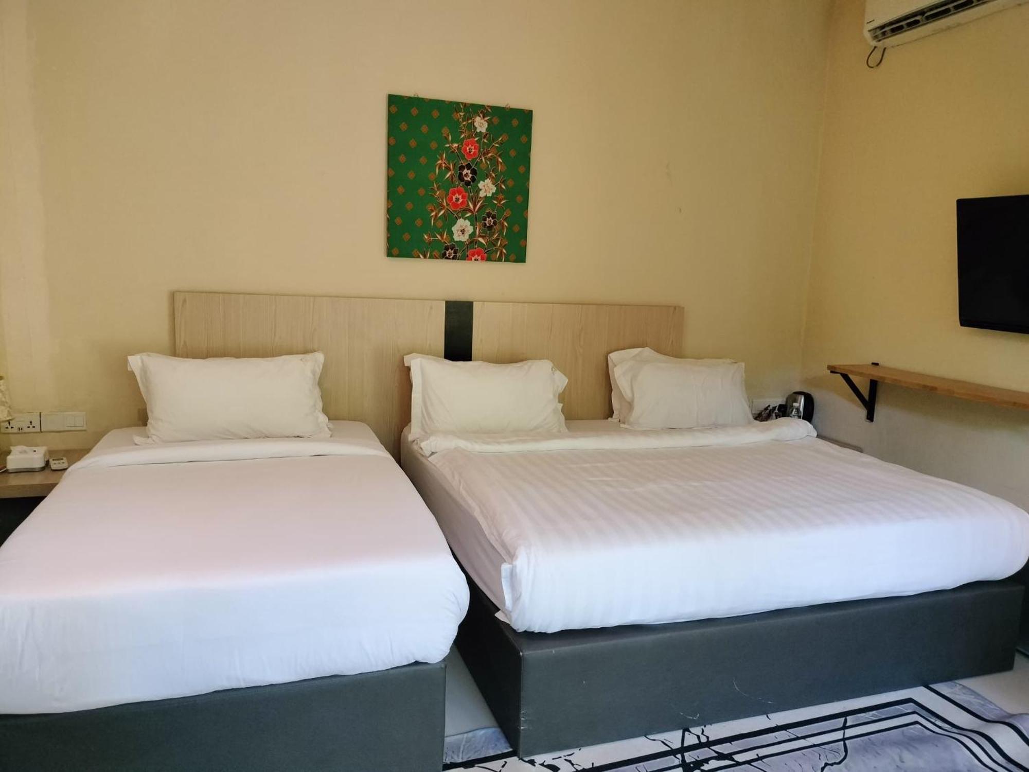 The Firefly Resort เซมปอร์นา ภายนอก รูปภาพ